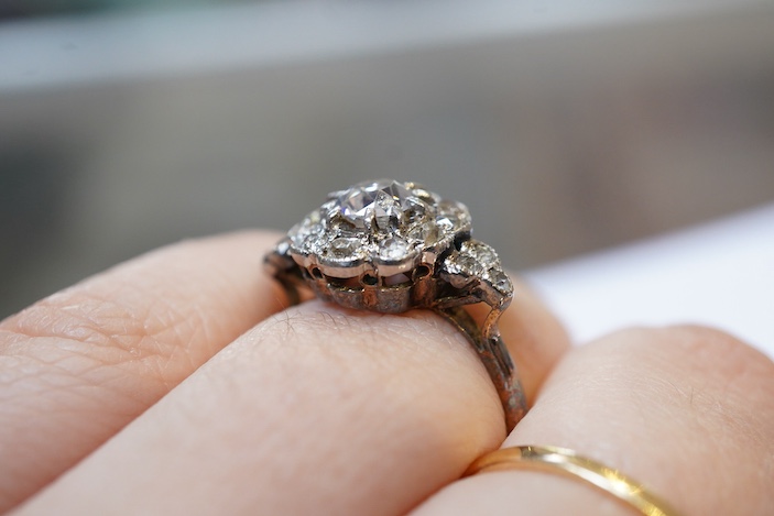 A diamond ring, early 20th century